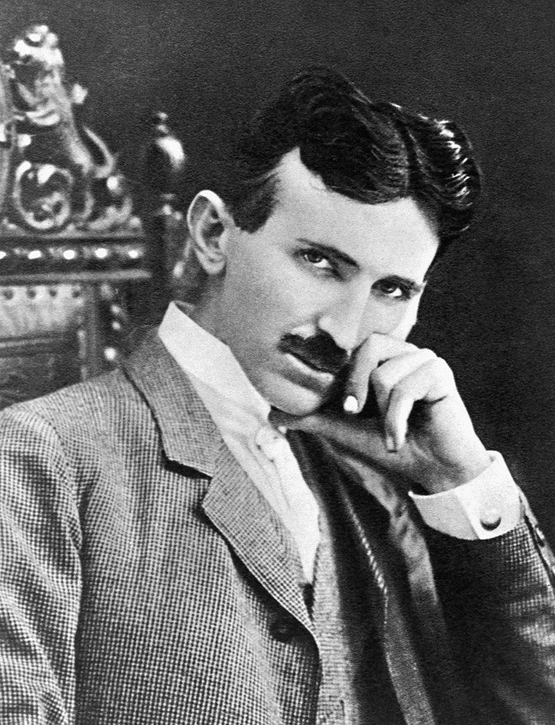 25) ⁣Nikola Tesla: Innovating Earnings from the Grave