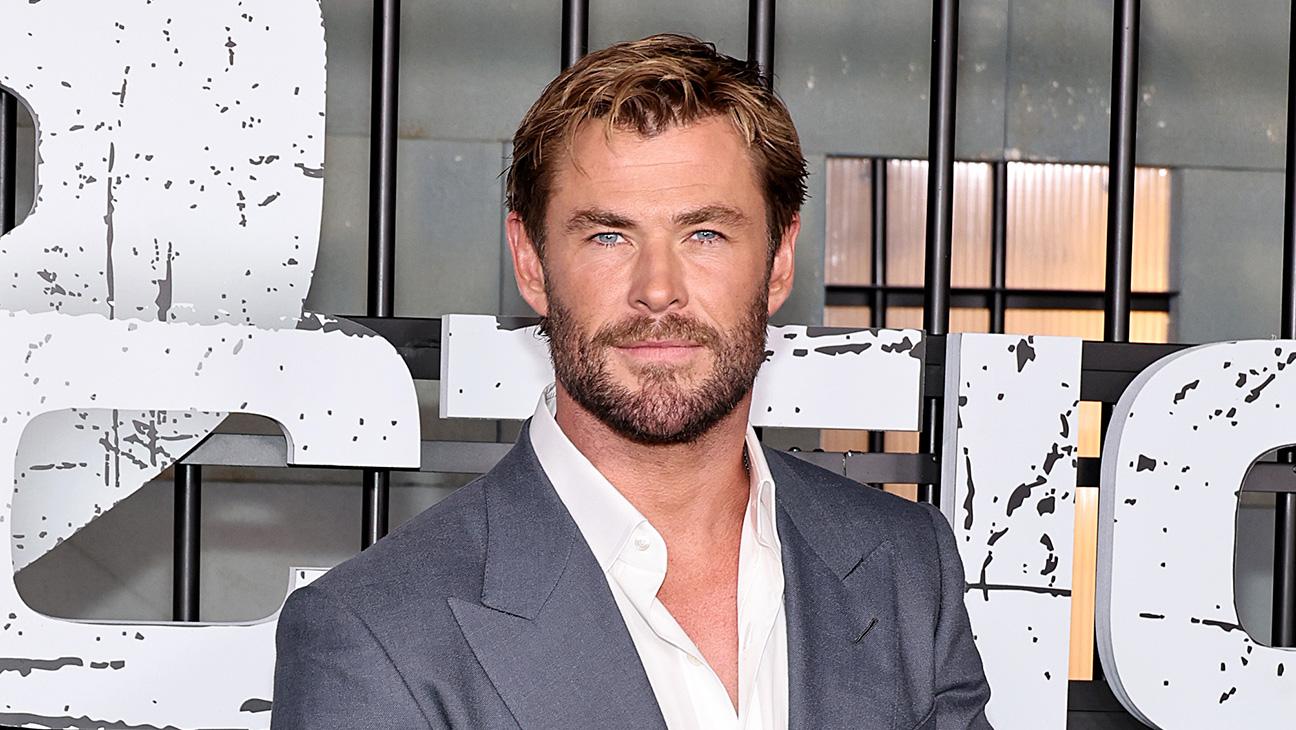 2) Chris Hemsworth