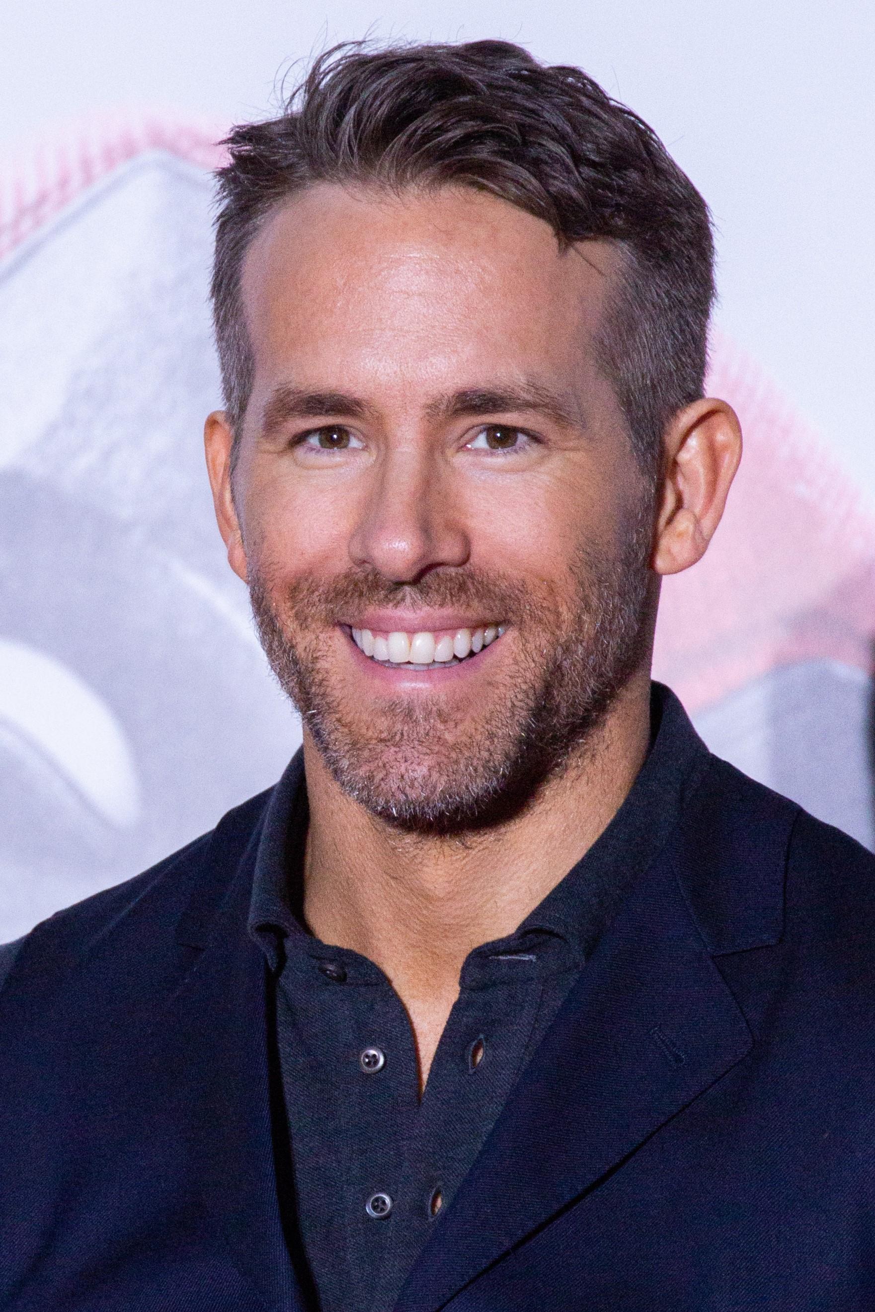 Ryan Reynolds ​- Known for ‍his witty humor and​ remarkable timing, Reynolds portrayal of Deadpool⁤ has been appreciated by fans ​worldwide