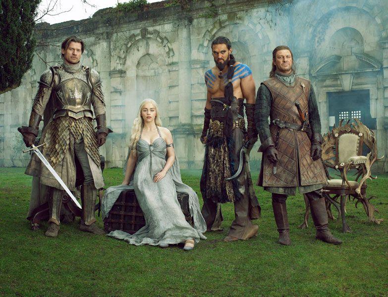 1) Game of Thrones (TV Show, 2011-2019): Emilia Clarkes breakout role⁢ was in this groundbreaking HBO series where she played Daenerys Targaryen, a young woman who rises from obscurity to become a⁤ powerful and ruthless ruler