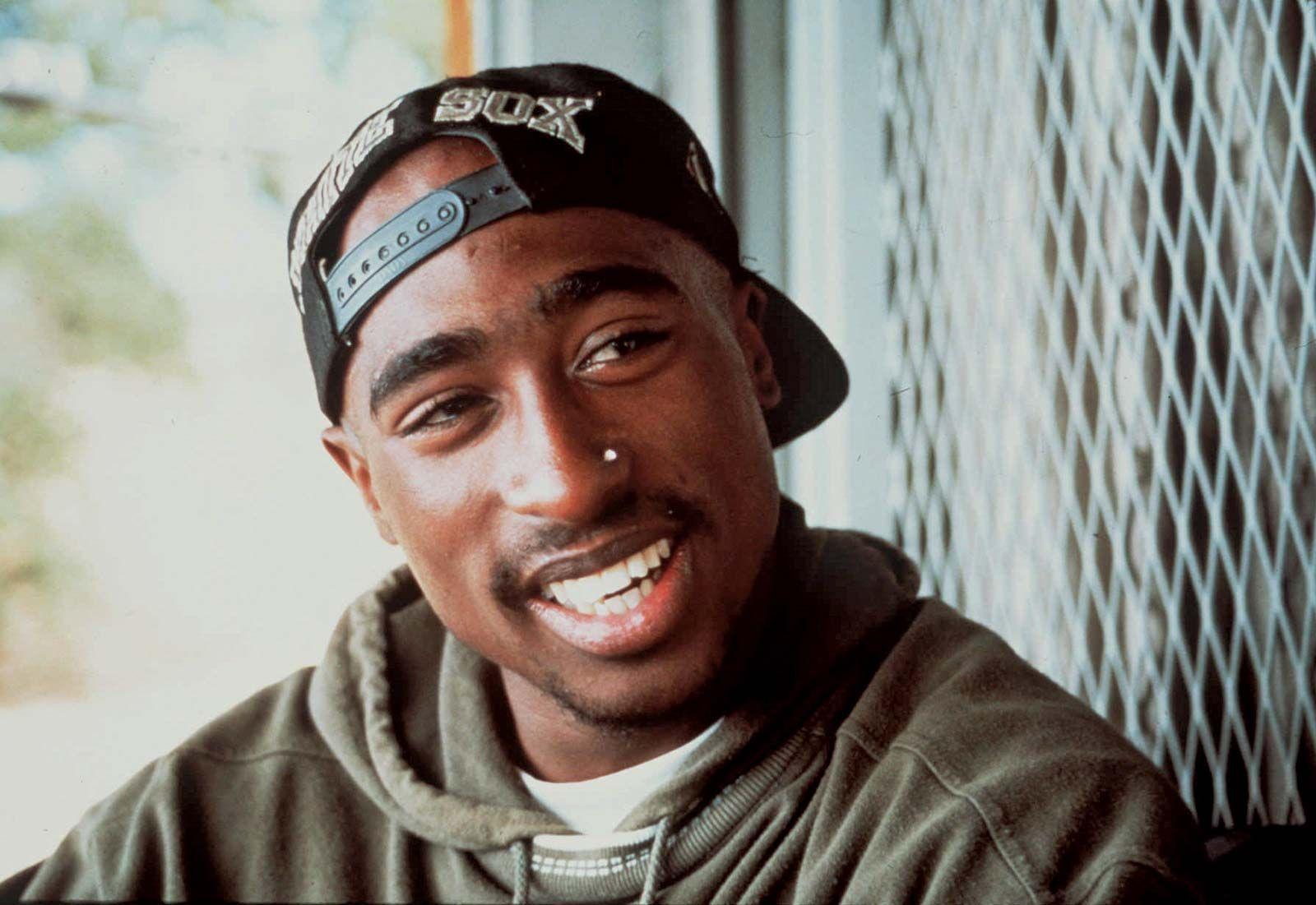 21) Tupac Shakur:⁣ Rapping His​ Way to Riches