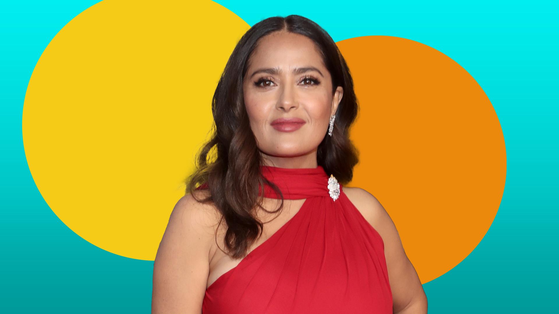 10) Salma Hayek: Actress Salma Hayeks figures have always been a talk in Hollywood and are a perfect example of an ‍hourglass figure